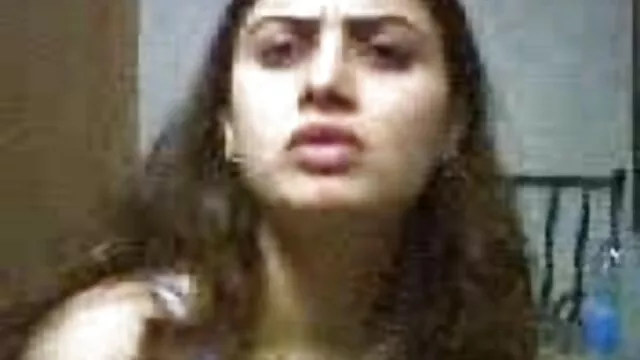 ポルノの後に示すこの金髪できないへ歩く 女性 の 為 の エッチ な 動画