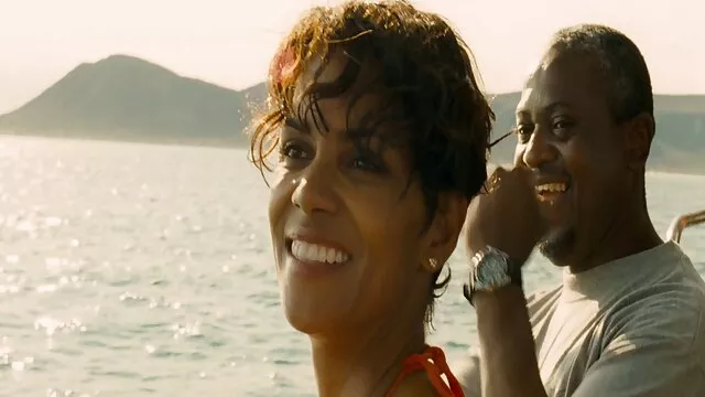 底および背部 女性 の えろ 動画