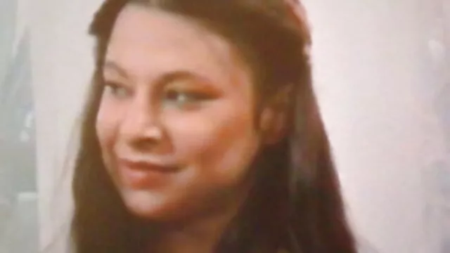 ビデオの肛門性と金髪のピンクのお尻 無料 動画 えろ 女性