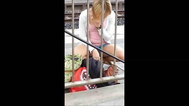 セクシーなアマチュア妻積によって夫と恋人 女の子 の ため の h な 動画