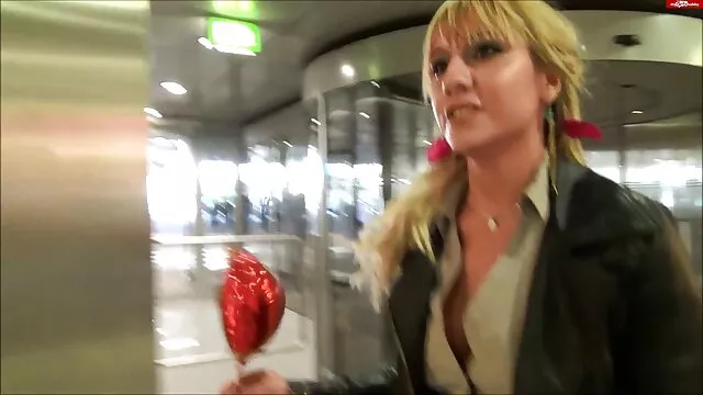 偽のポルノをだます 無料 アダルト 女