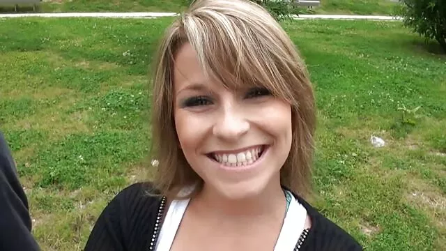 オナニー巨根 エロ 女 動画