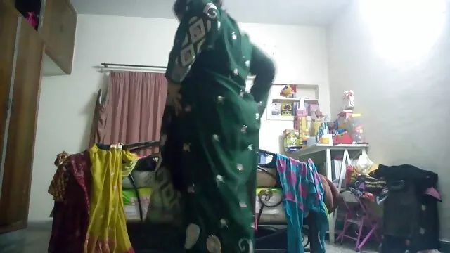 ジュリアアンは本当にハード入浴 女性 の ため の エッチ 無料 動画