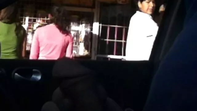 彼女の息子と一緒に座っている母親の巨大なクリトリス 女の子 の ため の h な 動画